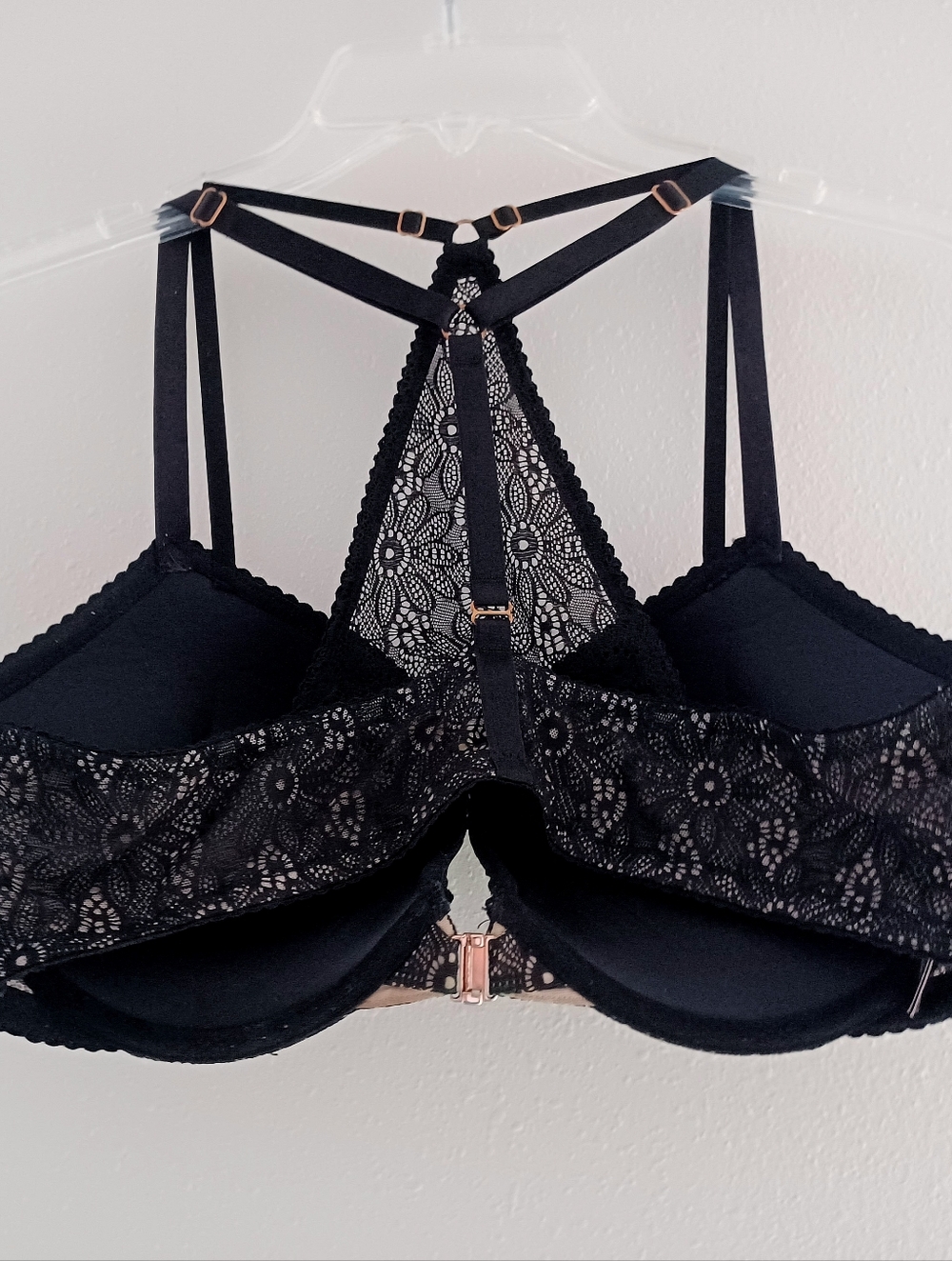 Victoria's Secret Black Lace Push-Up Bra with Nude Lining - Picture 6 of 16